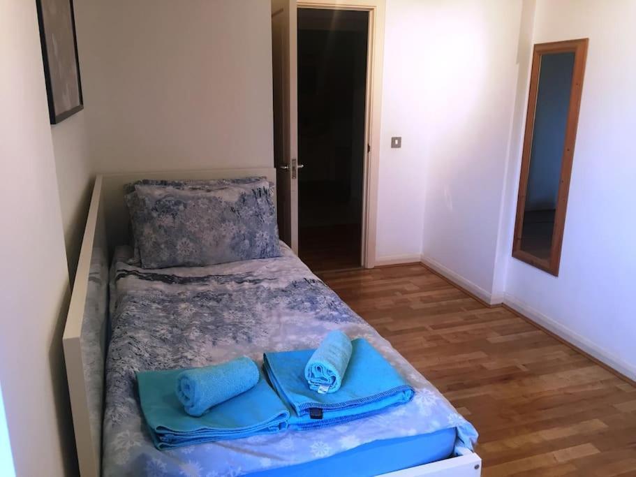 1 Bedroom Flat Near Excel, O2, Canary Wharf - Londres Exterior foto
